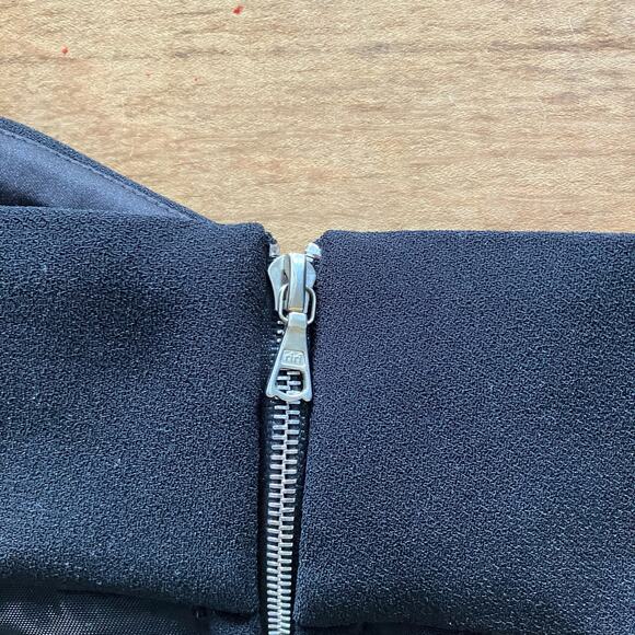 Black Corset - Picture 5 of 7